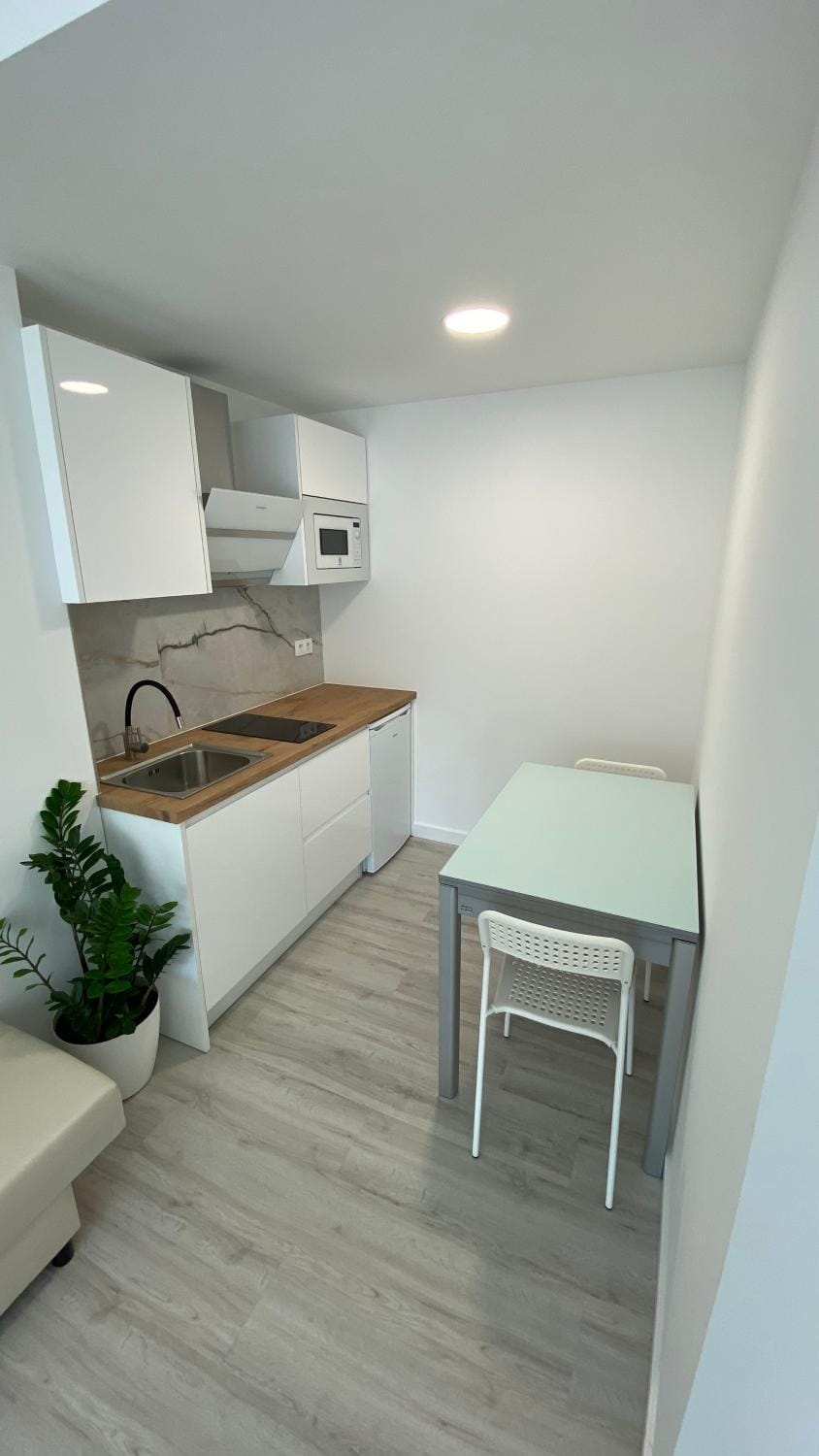 Kitchen or kitchenette