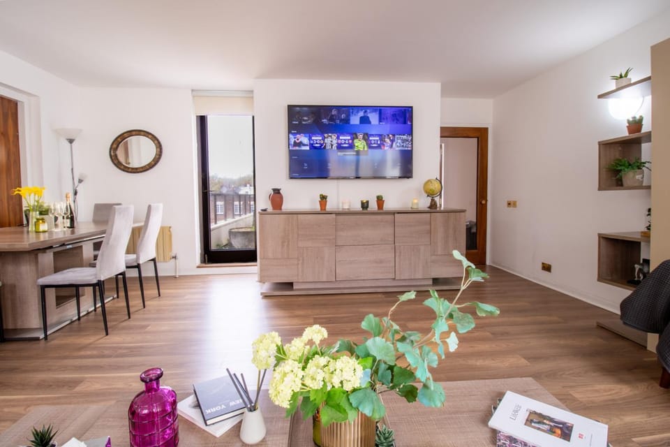 TV and multimedia, Living room