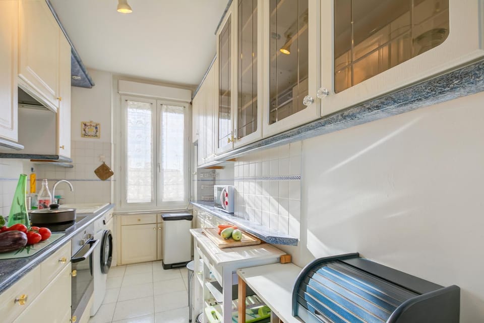 Kitchen or kitchenette, Kitchen or kitchenette