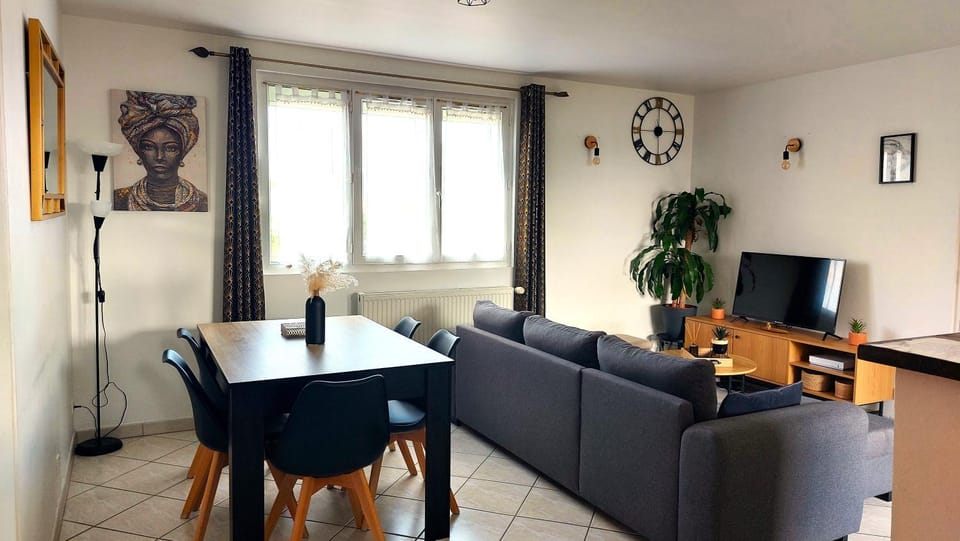 Le CHIC ETHNIC DREUX Apartment in Dreux