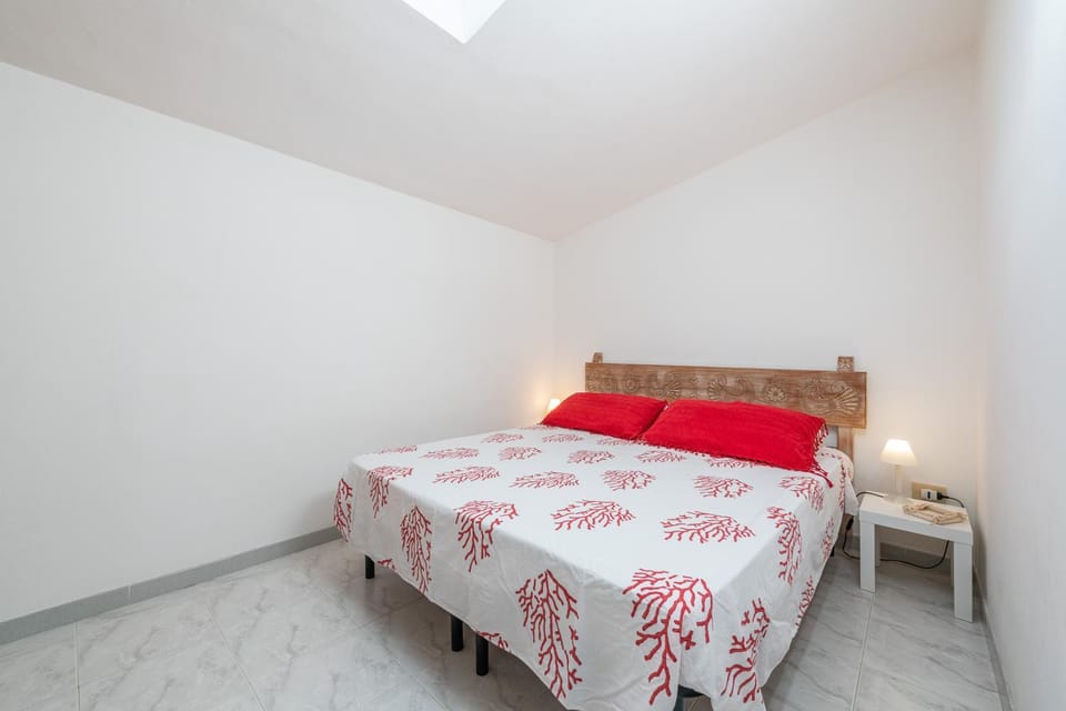 Property building, Living room, Bedroom
