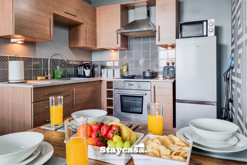 Luxury Sportcity Suite Amazing Views with Parking Apartment in Manchester