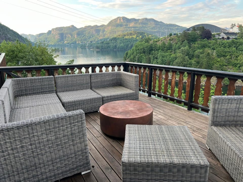 Patio, Day, View (from property/room), Balcony/Terrace, Seating area