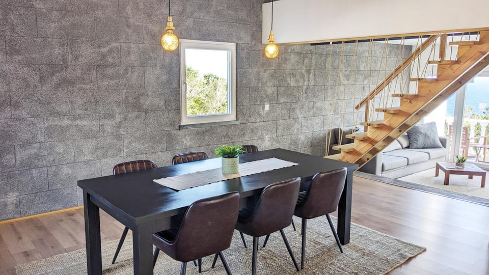 Living room, Dining area, Garden view, Landmark view, Mountain view, Pool view, Sea view