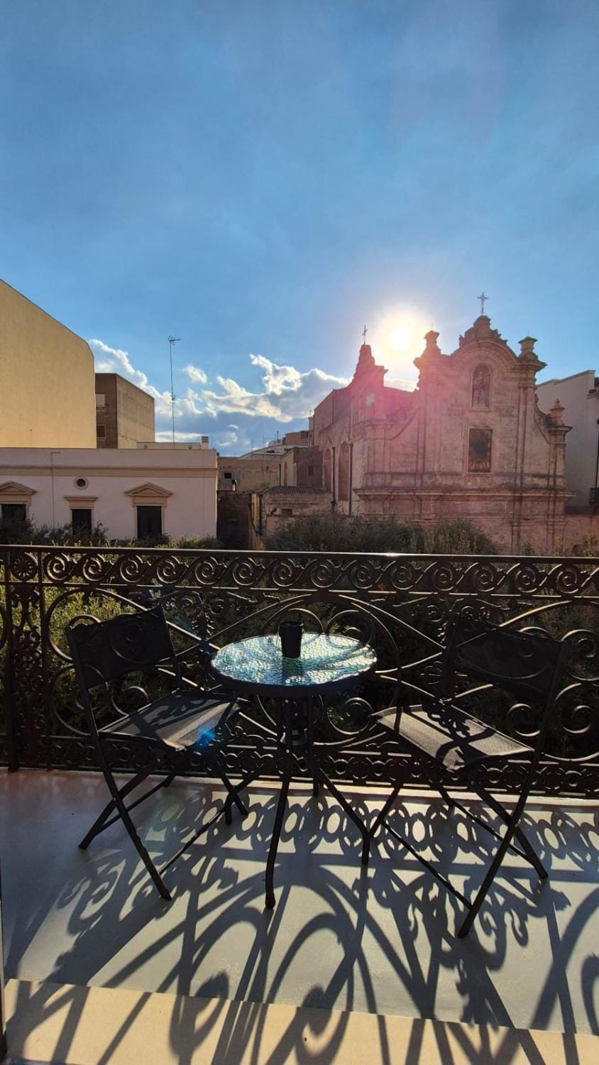 Patio, Balcony/Terrace