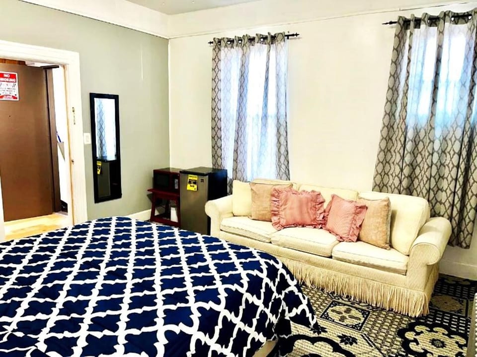 3 bedrooms Apt 2 stops to Manhattan ! Apartment in Roosevelt Island