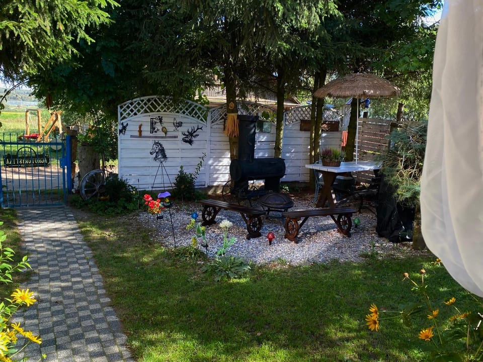 Agroturystyka Raj i Eden"Pod rzeźbami" House in Poland