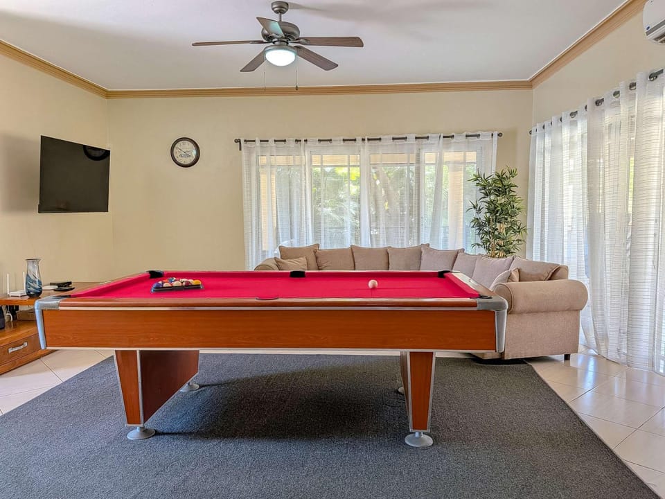 Spacious 8 Bedroom 10 Bath Villa THE CENTER of Sosua Villa in Sosua