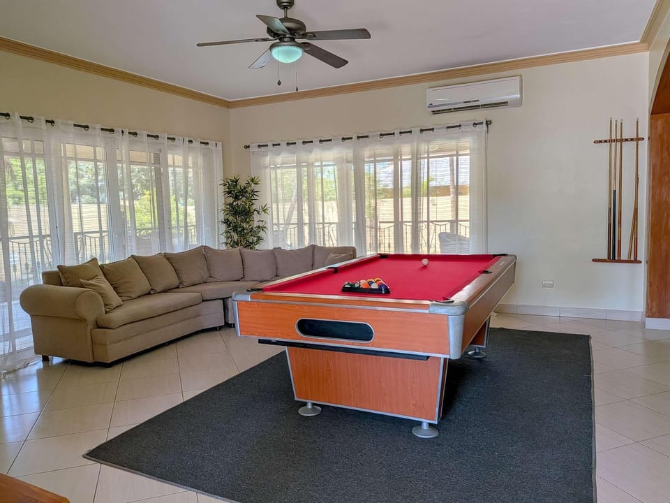 Spacious 8 Bedroom 10 Bath Villa THE CENTER of Sosua Villa in Sosua