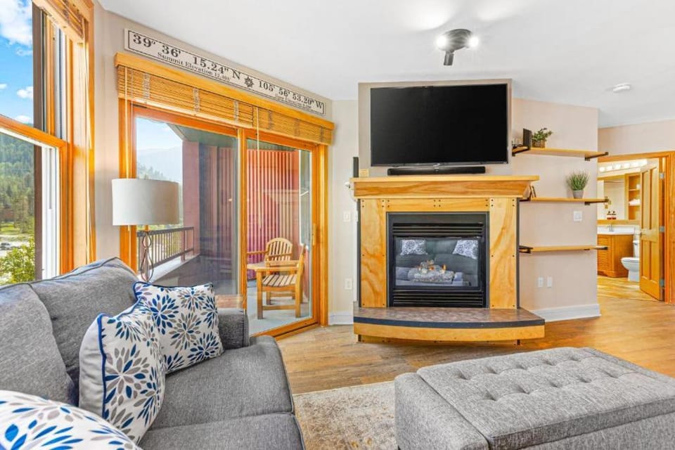 Silvermill Lodge 1 Bedroom in River Run Village Apartment in Keystone