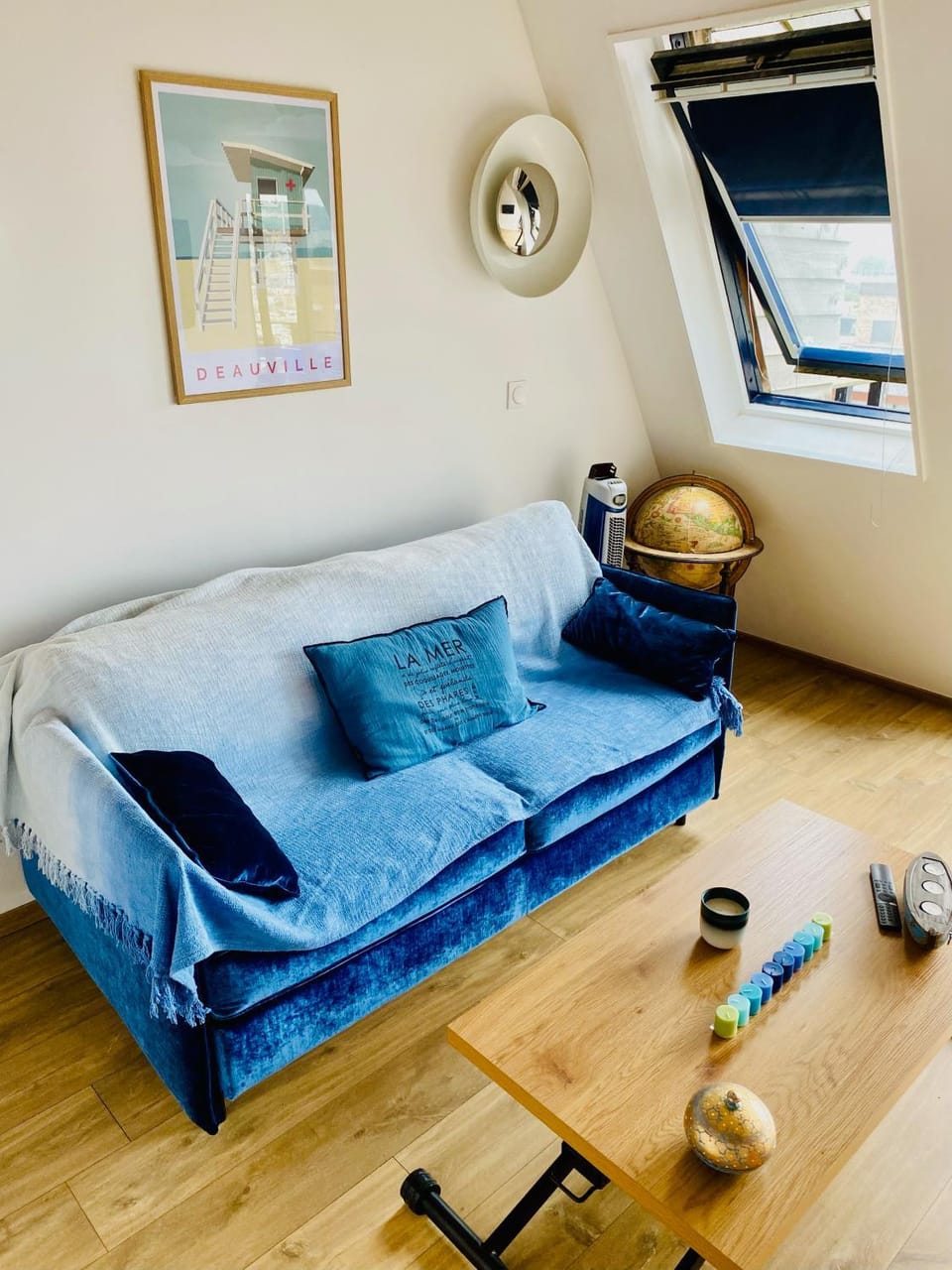 Studio Mezzanine La vie en bleu- Vue mer Deauville Apartment in Deauville