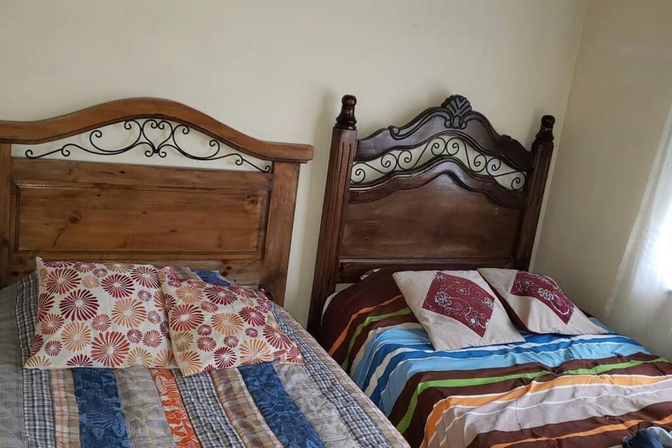 Depto comodo centrico cerca a colegios;hospitales Apartment in Cochabamba