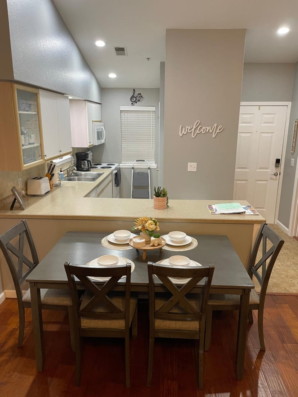 Penthouse suite at Holiday Hills Book today Apartment in Ozark Mountains