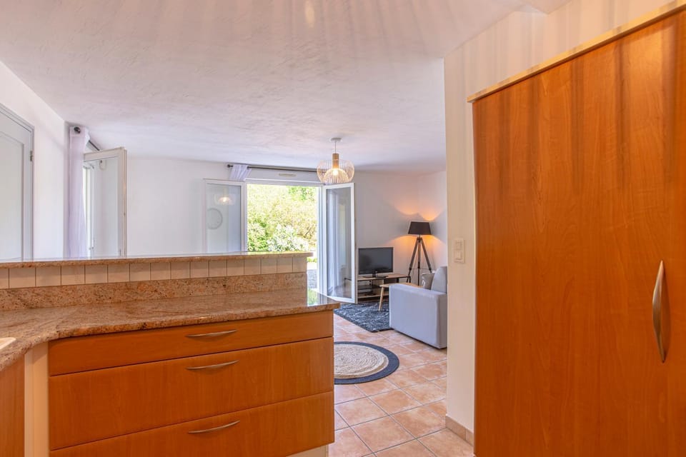 Lounge or bar