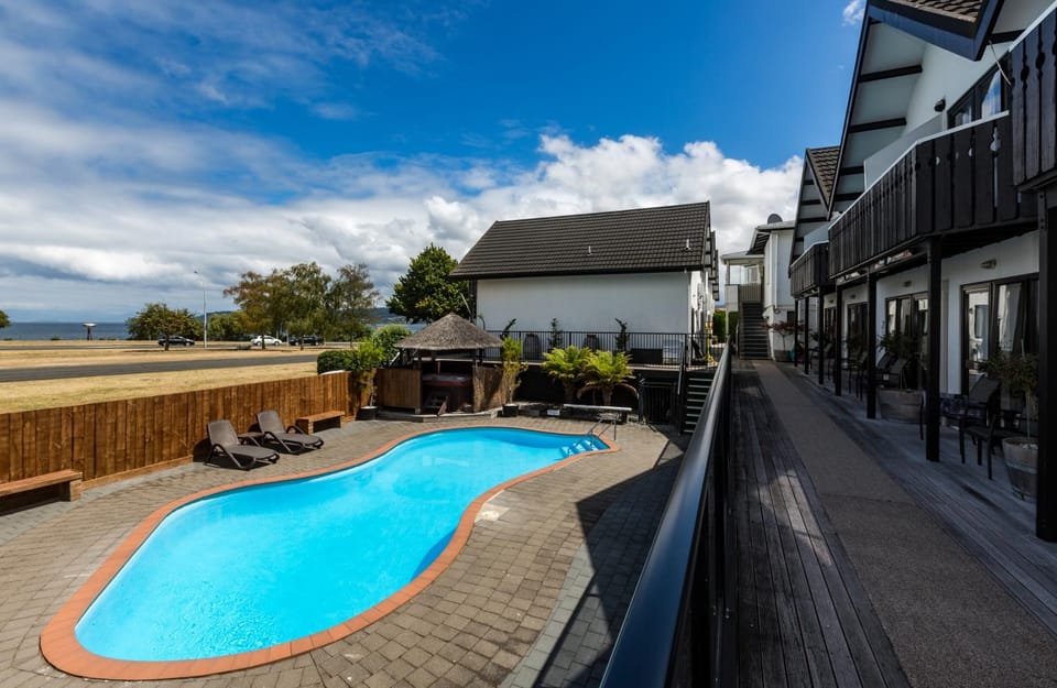 Property building, Swimming pool