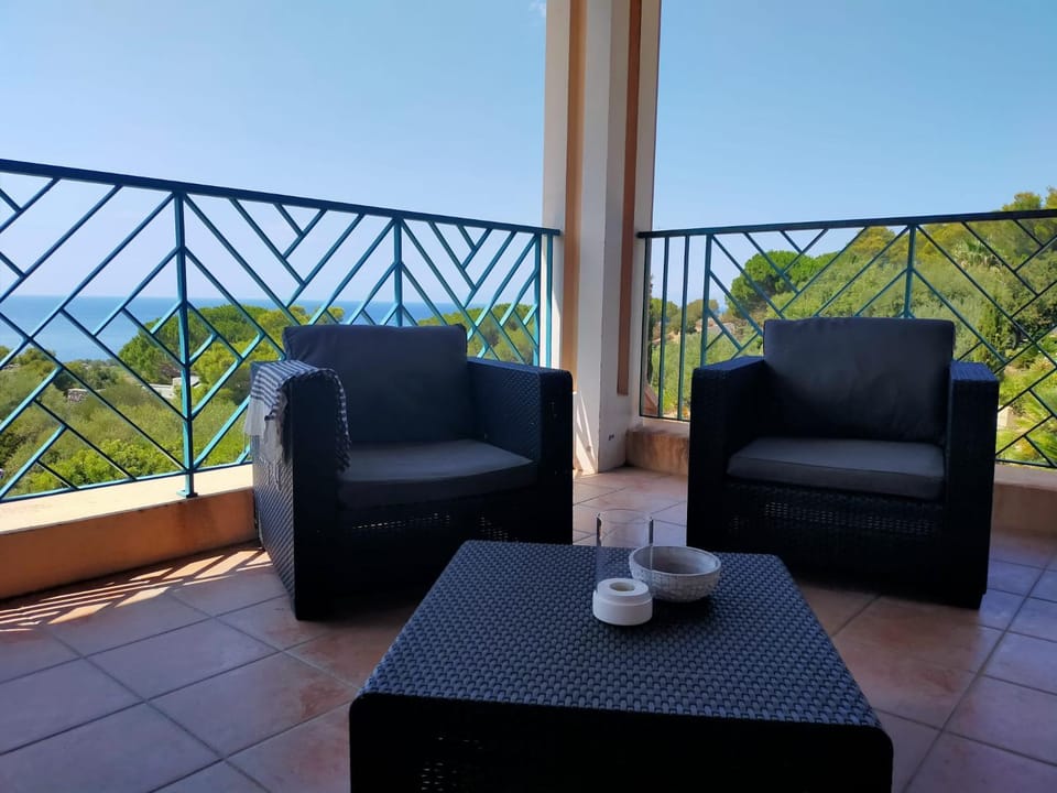 Balcony/Terrace, Balcony/Terrace, Sea view