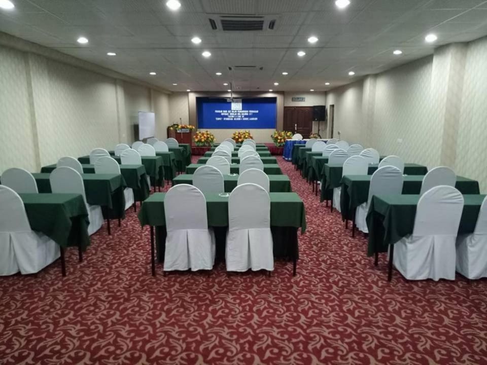 Meeting/conference room