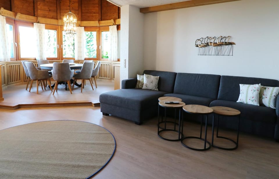 Haus Panoramablick - Fewo Alpensicht, 4 Schlafzimmer, Höchenschwand Apartment in Baden-Württemberg