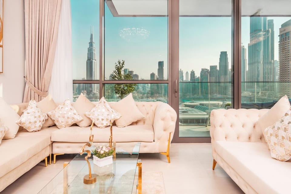 Elite Royal Apartment - Panoramic Full Burj Khalifa, Fountain & Skyline View - ACed direct connection to Dubai Mall - Governor Apartment in Dubai