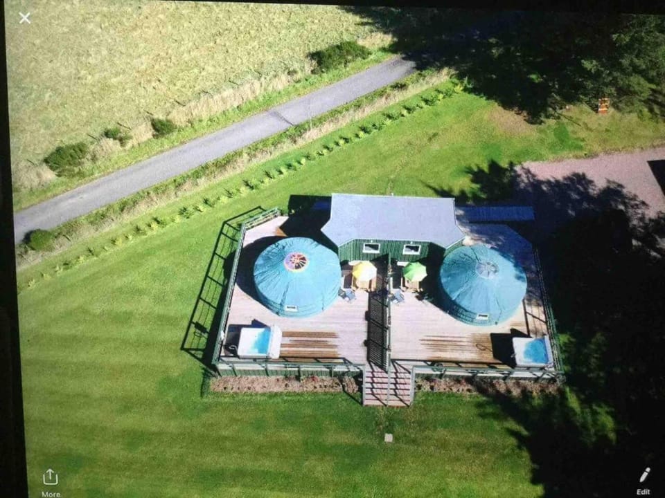 Bird's eye view, Garden view