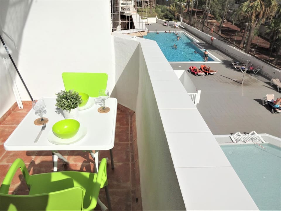 Balcony/Terrace, Pool view