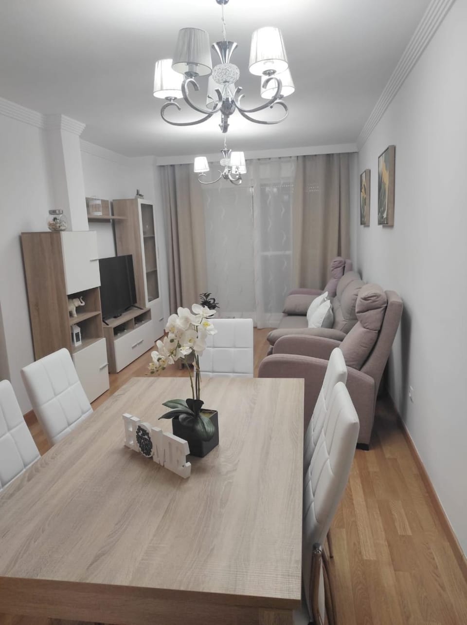 Lounge or bar