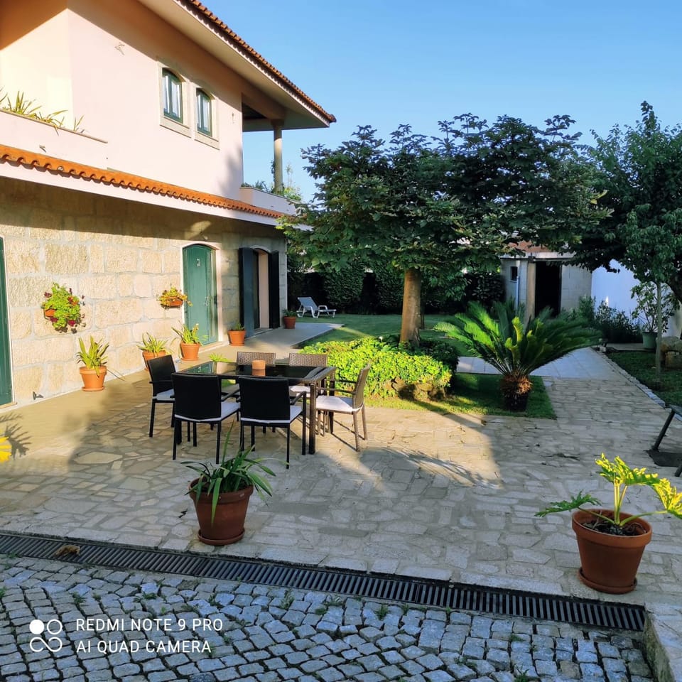 Patio, Facade/entrance