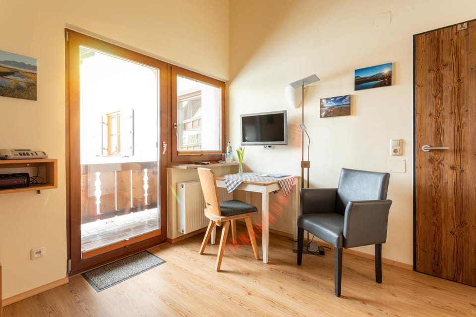 Kurbad und Landhaus Siass Bed and Breakfast in Tyrol