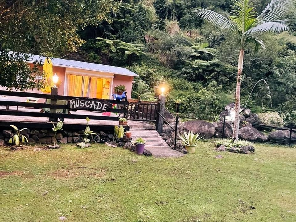 Property building, Garden