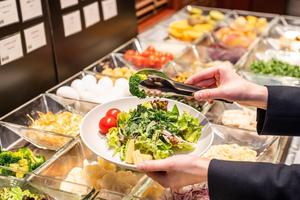 Restaurant/places to eat, Breakfast, Buffet breakfast