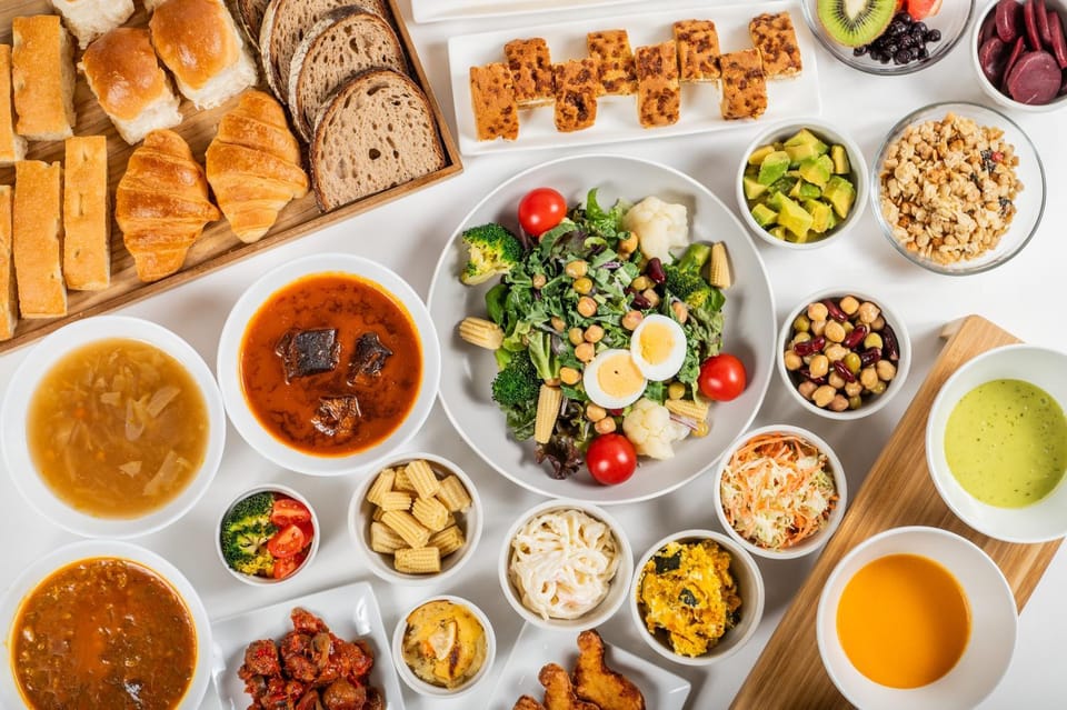 Restaurant/places to eat, Breakfast, Buffet breakfast