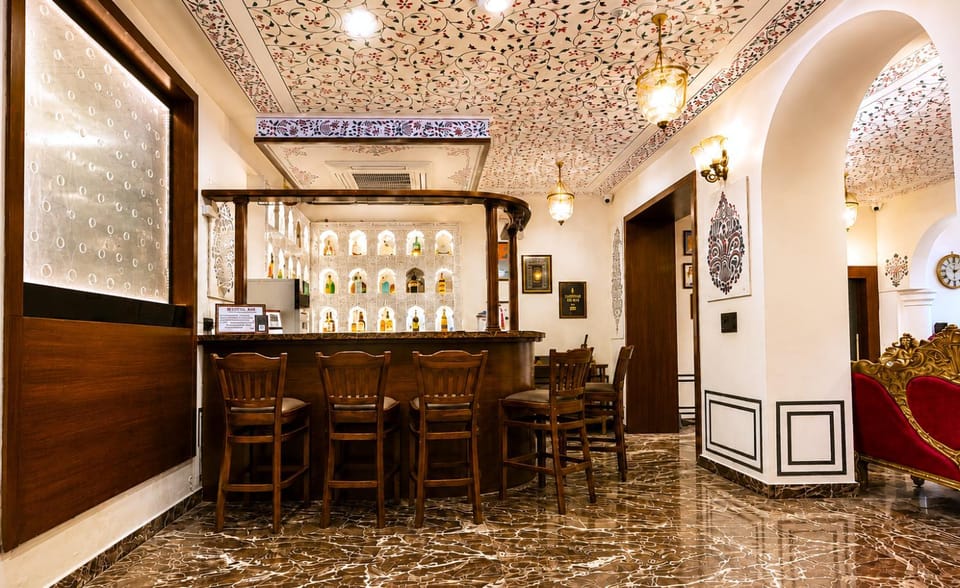 Lounge or bar