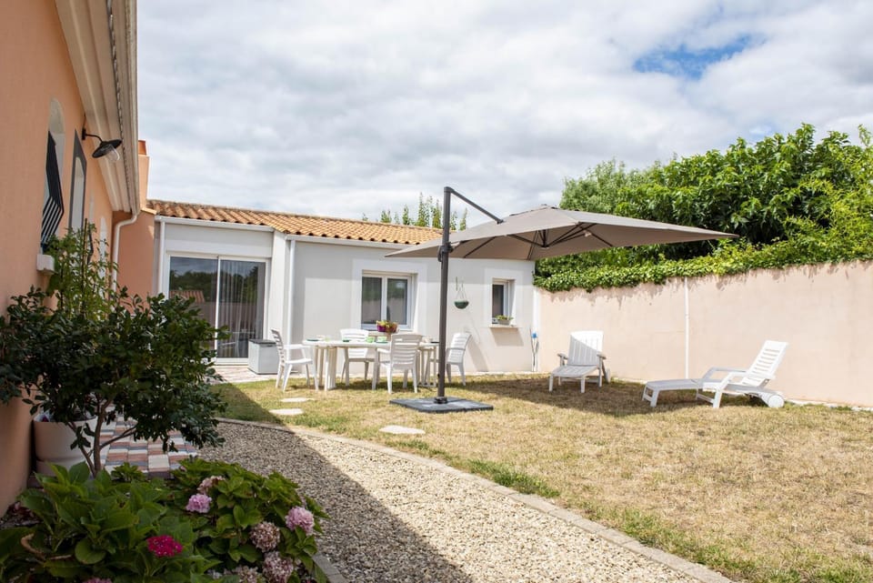 Patio, Garden, Garden view
