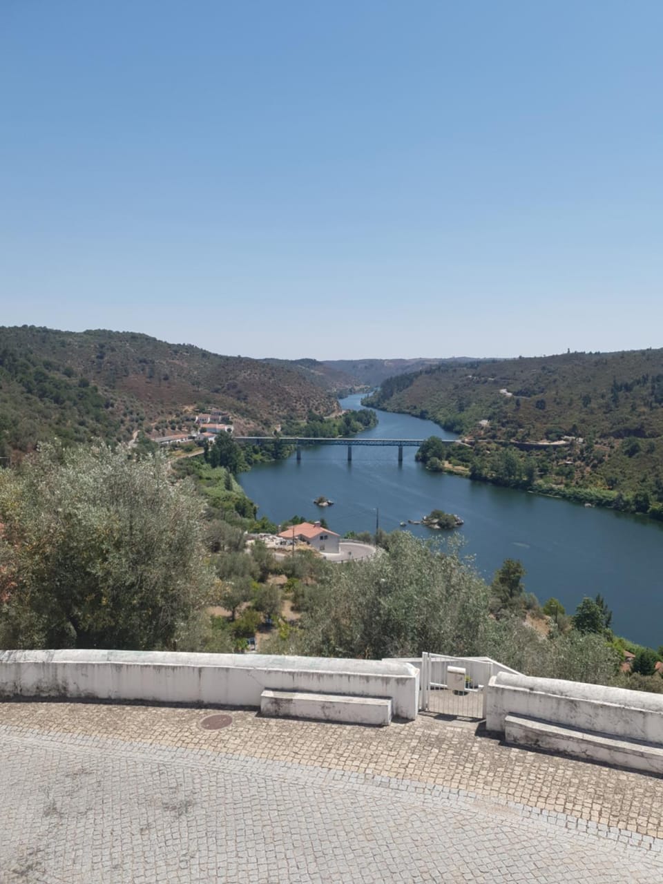Nearby landmark, Natural landscape, River view