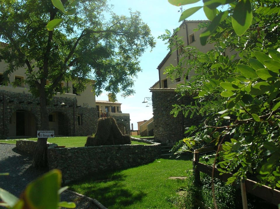 Day, Garden