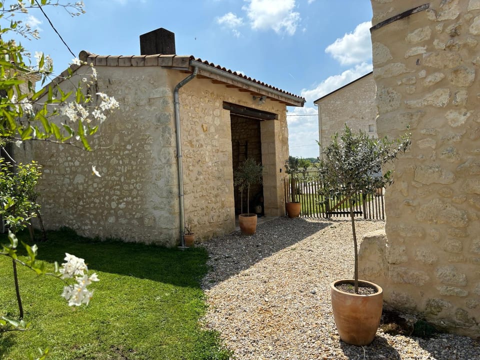 Château La Fon du Berger House in Nouvelle-Aquitaine