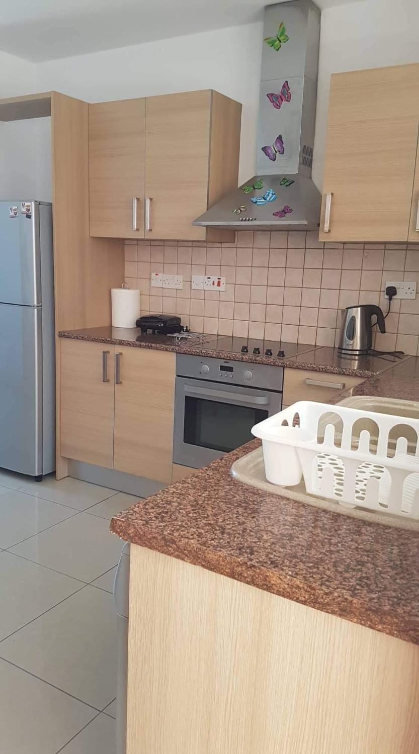 Kitchen or kitchenette, pet friendly, stove