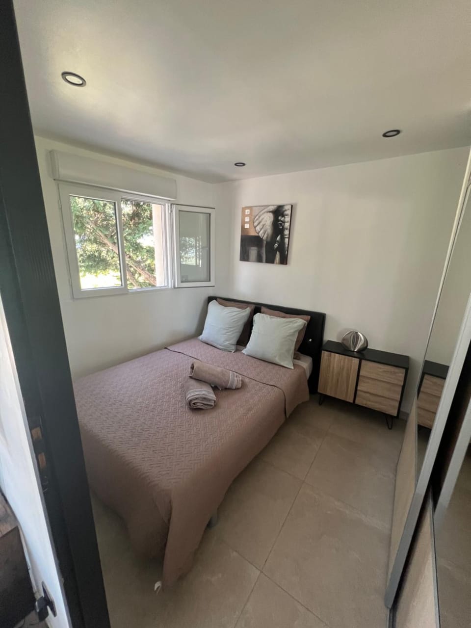 Mini Villa 30 m2 max 4 personnes Apartment in Provence-Alpes-Côte d'Azur