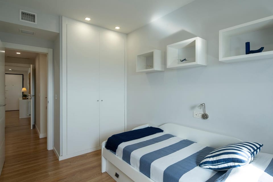 Bed, wardrobe