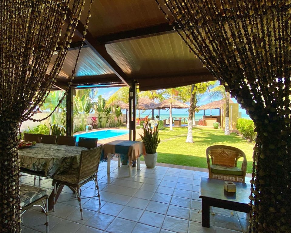 Casa Pé na Areia Carneiros - 15Hosp - 7Qts - Área privativa - Cozinheira House in State of Pernambuco, Brazil