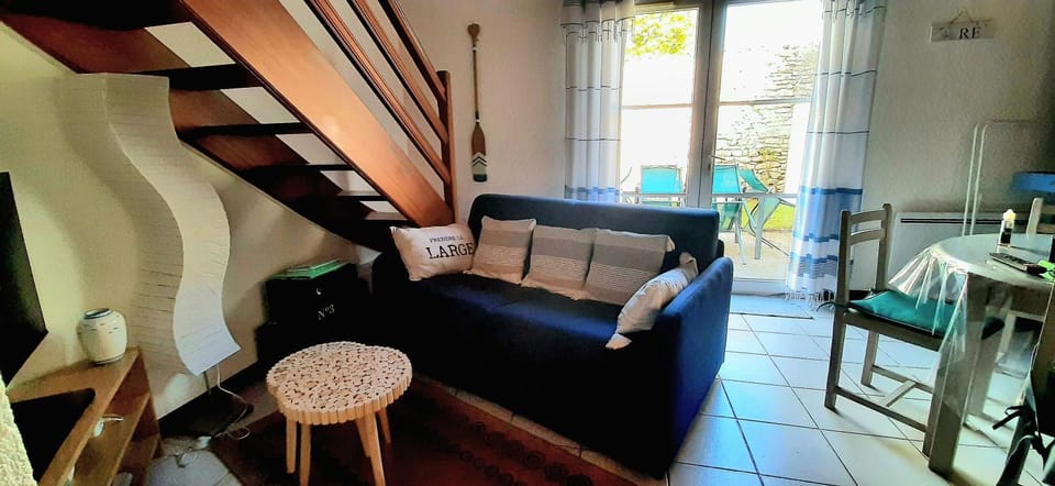 Charmant cocon avec jardinet, au coeur de Saint Martin de Ré Apartment in Saint-Martin-de-Ré
