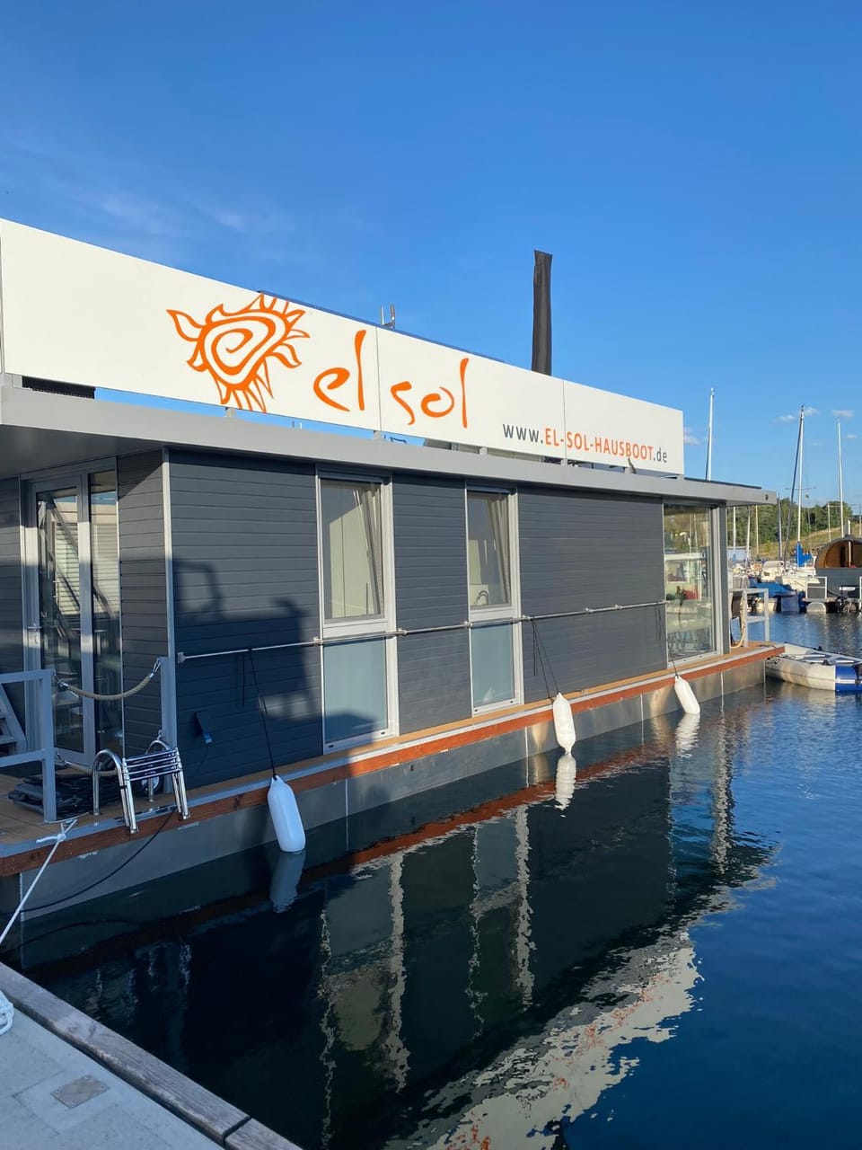 Hausboot EL-SOL Docked boat in Thuringia, Germany