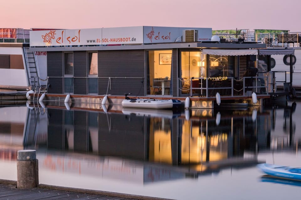 Hausboot EL-SOL Docked boat in Thuringia, Germany