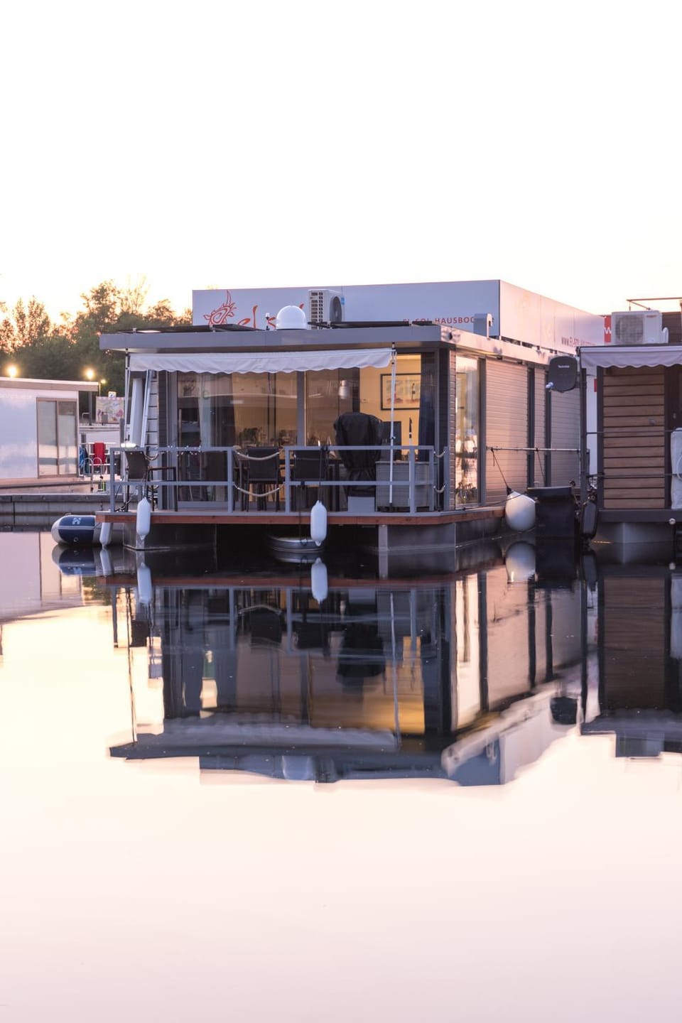 Hausboot EL-SOL Docked boat in Thuringia, Germany