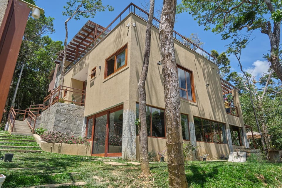 Property building, Day, Garden, Garden view