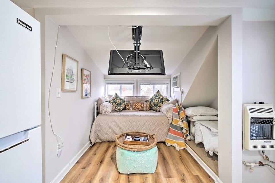 Brunswick Retreat < 1 Mi to Potomac River! Apartment in Brunswick