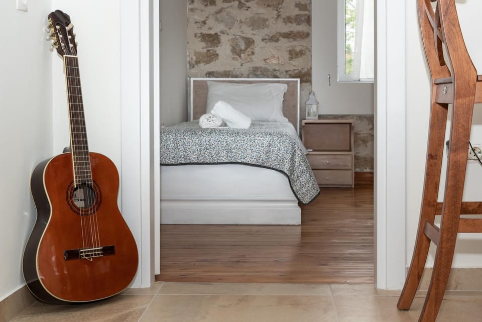 Living room, Bedroom