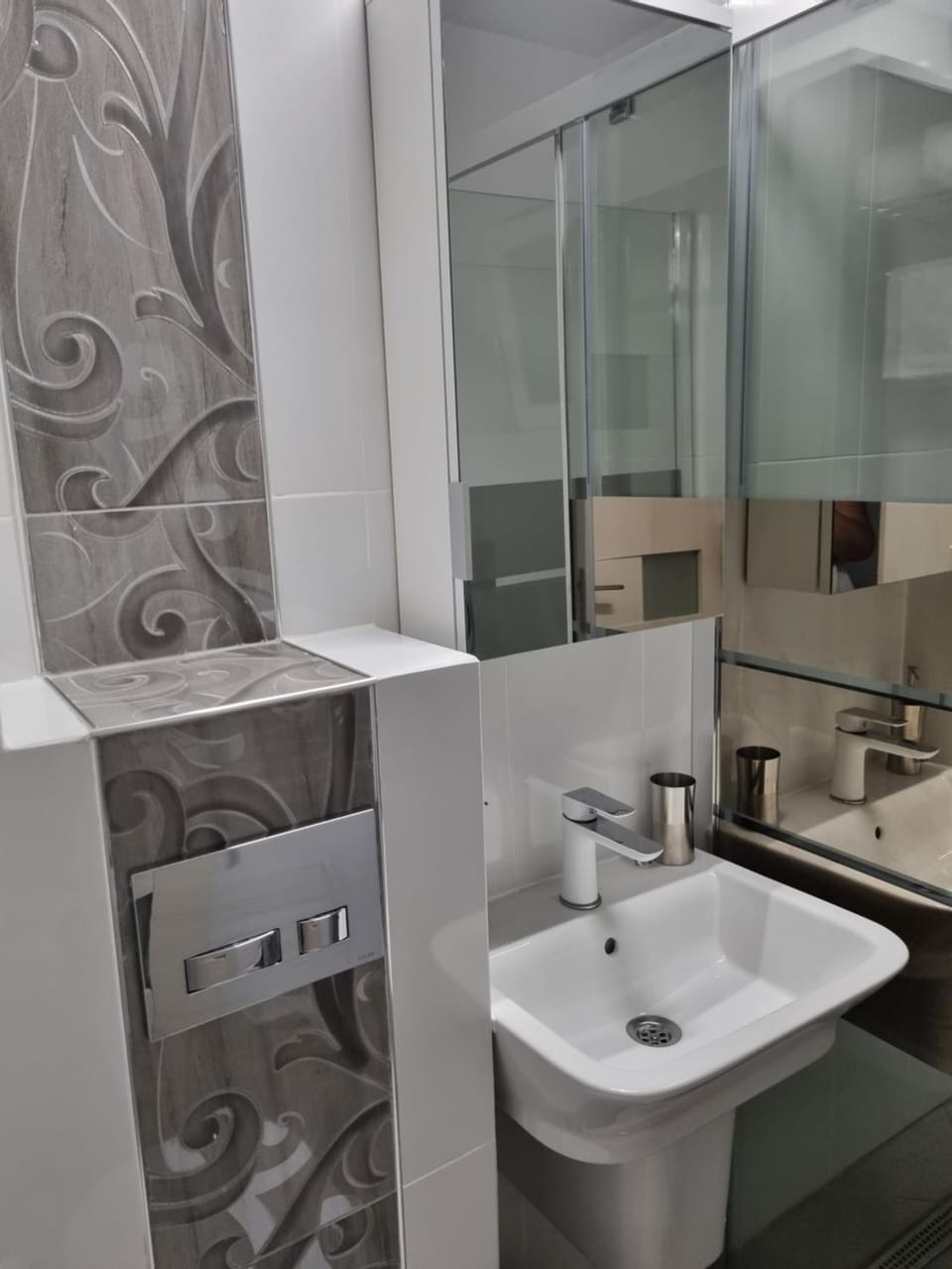 Apartament QUIET Apartment in Romania