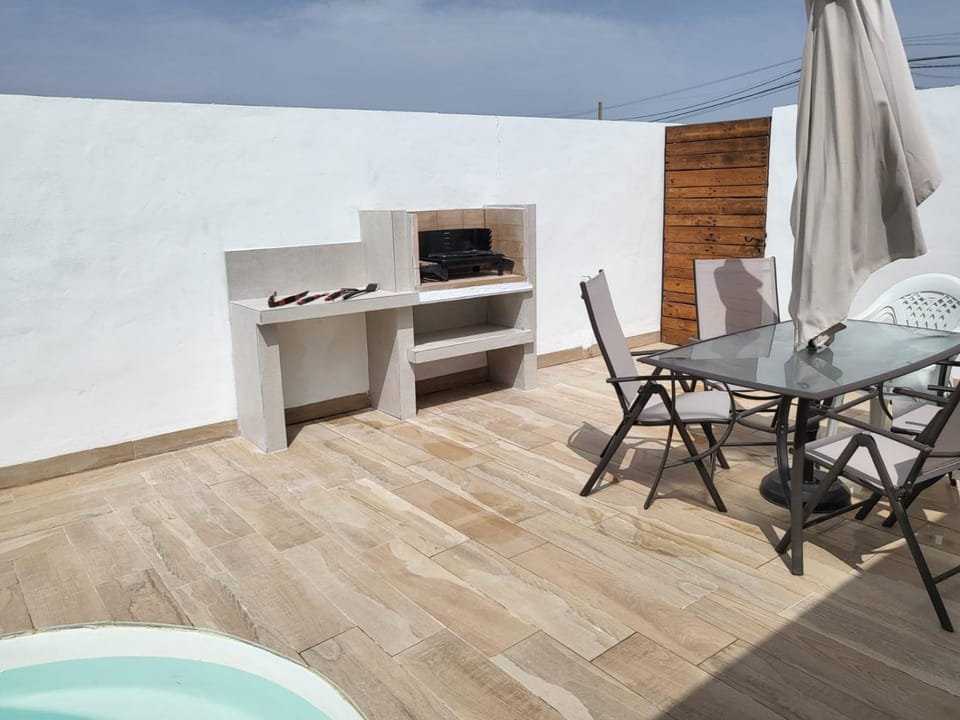BBQ facilities, Balcony/Terrace