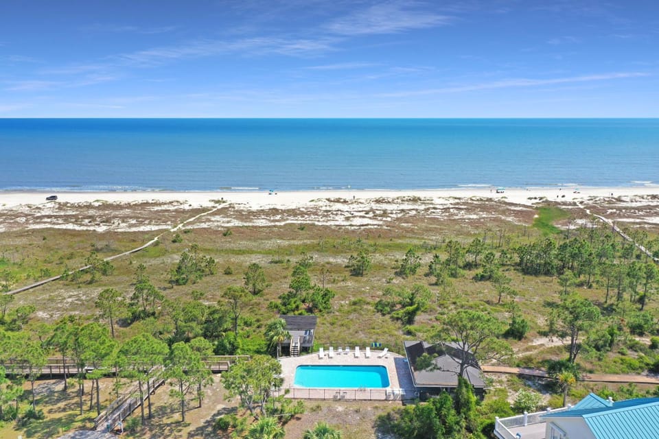A Swell Life by Pristine Properties Vacation Rentals House in Florida